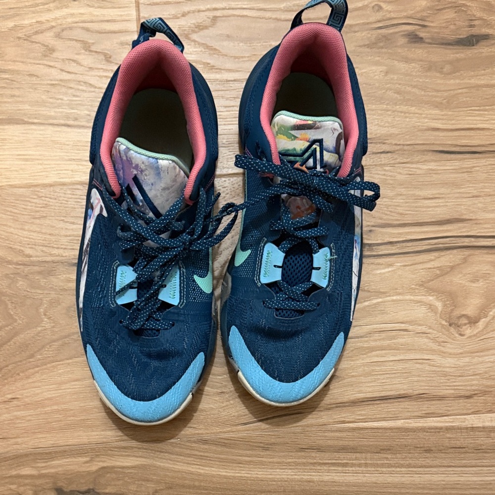 Nike Kids Navy and Light Blue Sneakers. Basketball!